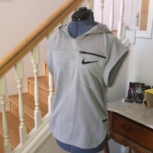 Nike Basketball Size Small Grey Sleeveless Hoodie